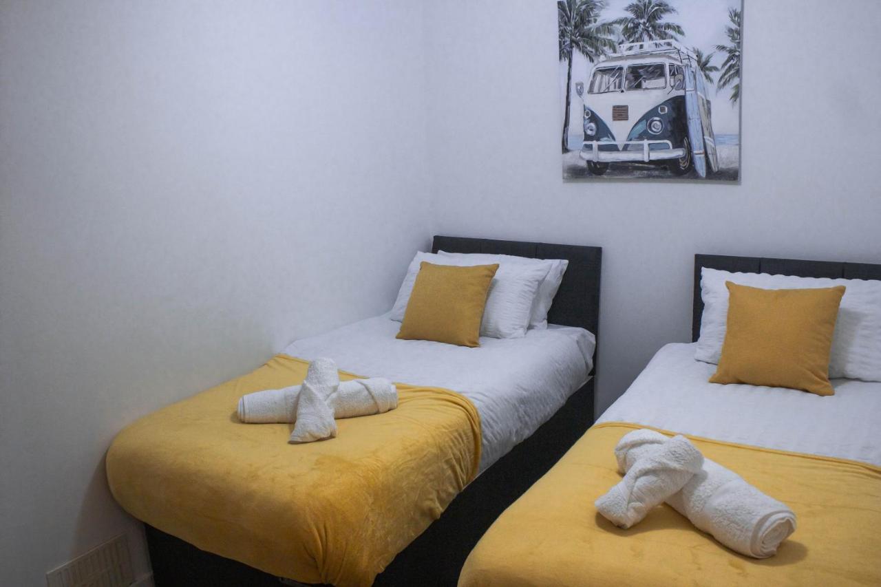 Business Friendly 3Br Home - King Size Beds & Centrally Located Swansea Exterior photo