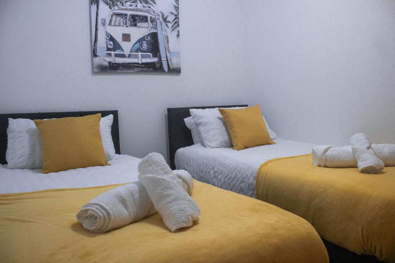 Business Friendly 3Br Home - King Size Beds & Centrally Located Swansea Exterior photo