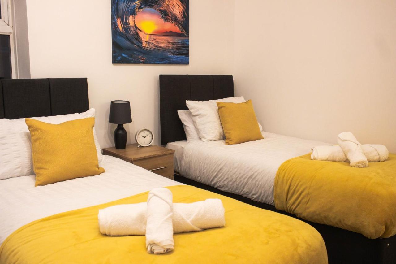 Business Friendly 3Br Home - King Size Beds & Centrally Located Swansea Exterior photo