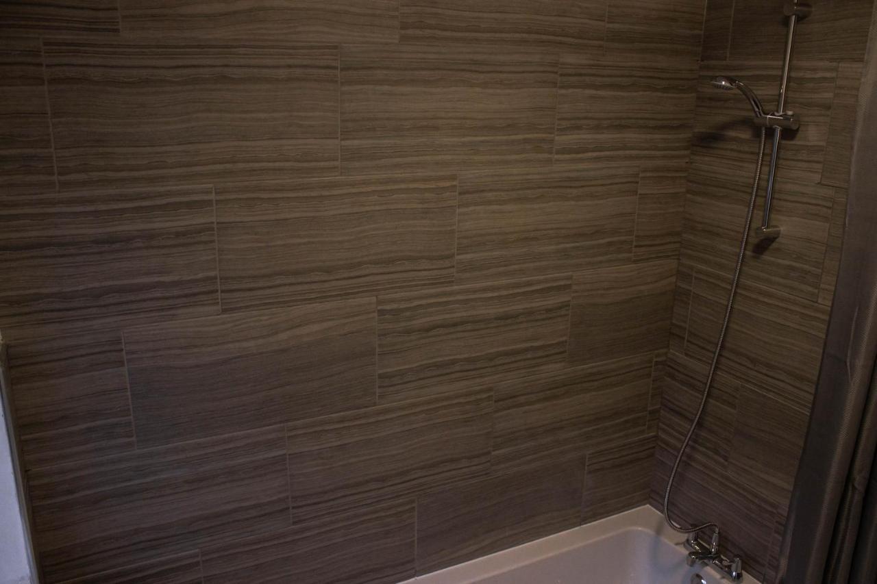Business Friendly 3Br Home - King Size Beds & Centrally Located Swansea Exterior photo